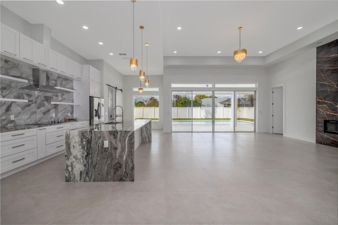 Photo 5 of 34 Fallen Oak Ln, Palm Coast, FL 32137