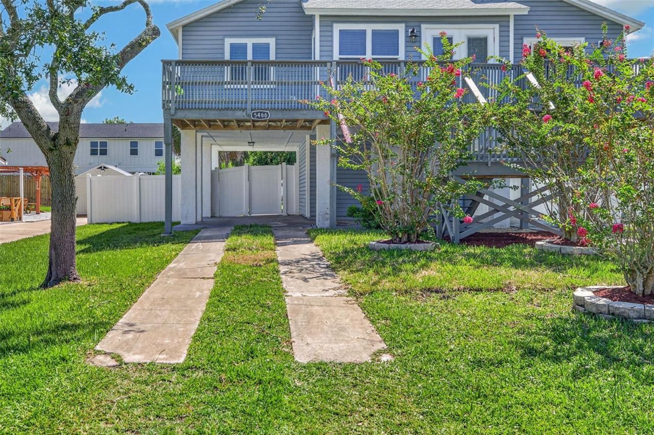 Photo 5 of 5466 4th St, St Augustine, FL 32080