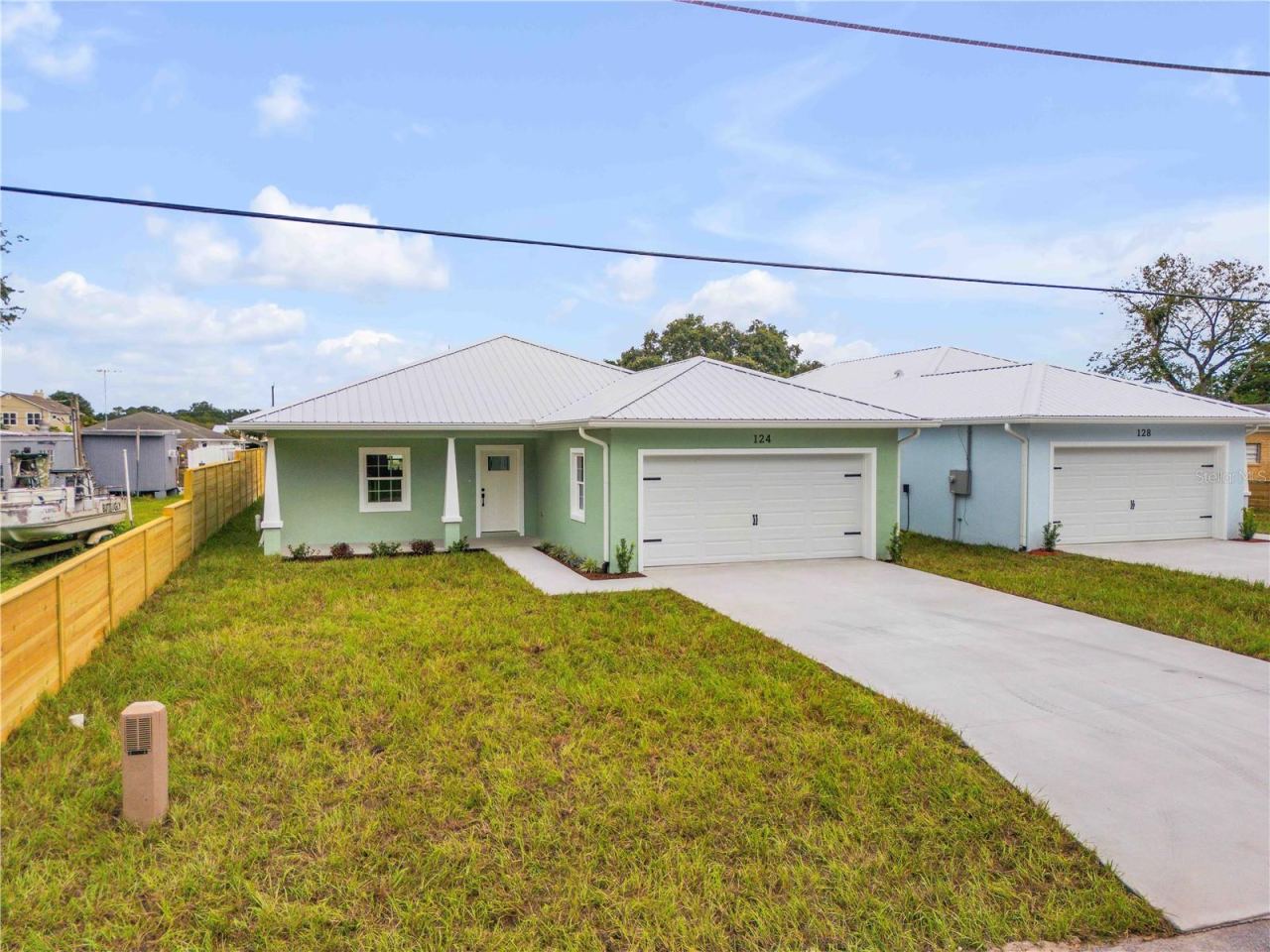 Photo 5 of 124 Indian Creek Rd, Oak Hill, FL 32759