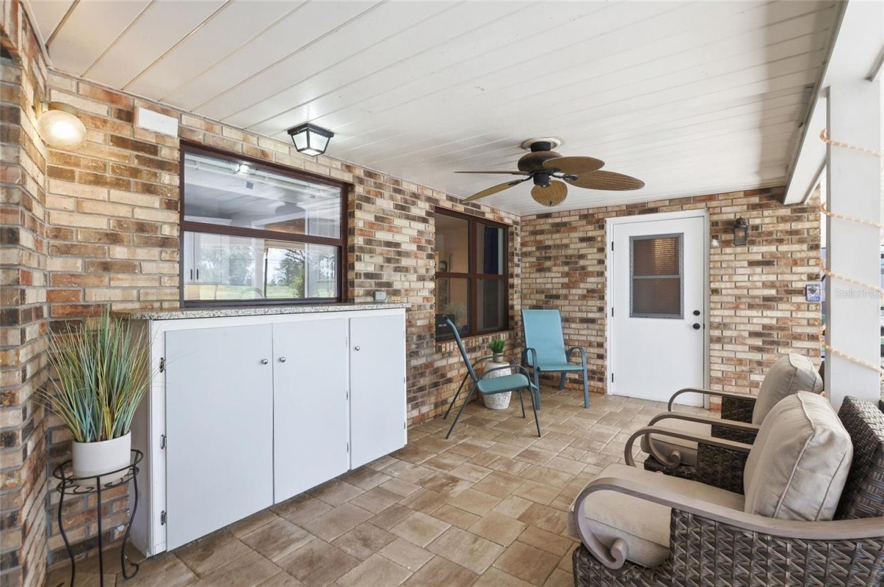 Photo 5 of 2249 E Union Cir, Deltona, FL 32725