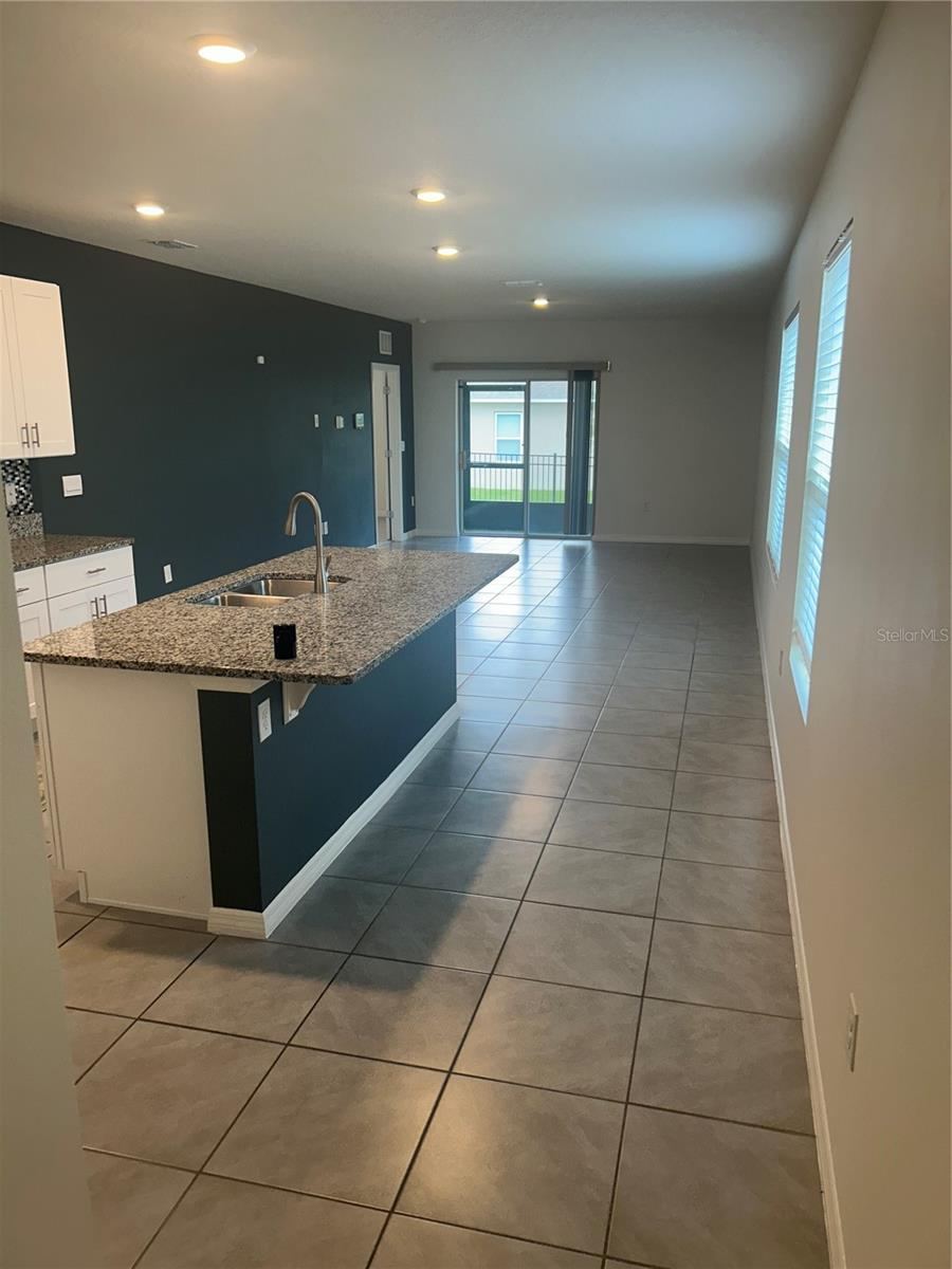Photo 4 of 462 Liu Ln, Deland, FL 32724