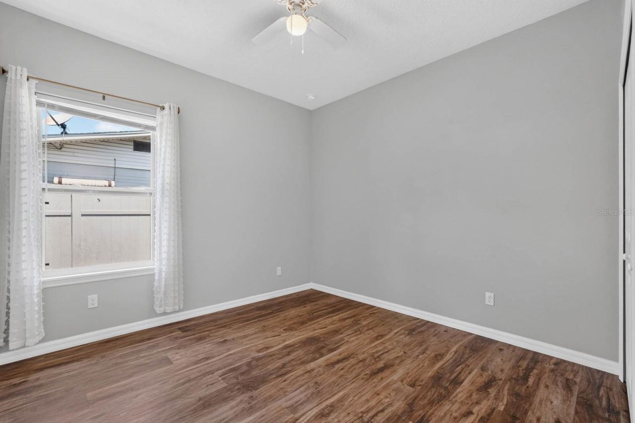 Photo 4 of 3330 Willow Oak Dr, Edgewater, FL 32141