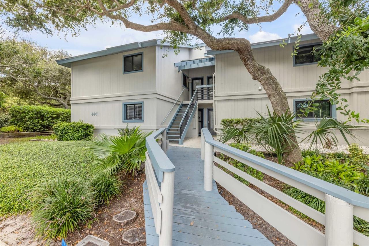 Photo 4 of 4401 Sea Mist Dr #102, New Smyrna Beach, FL 32169