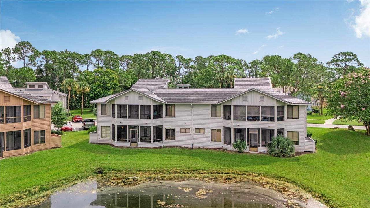 Photo 4 of 150 Blue Heron Dr #b, Daytona Beach, FL 32119