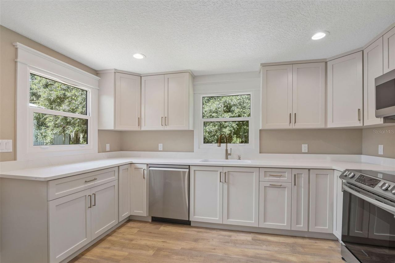 Photo 5 of 2463 Pioneer Trl, New Smyrna Beach, FL 32168