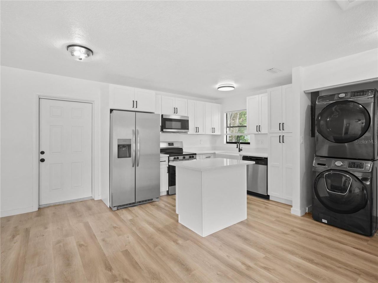 Photo 3 of 2181 Linden Rd, Winter Park, FL 32792