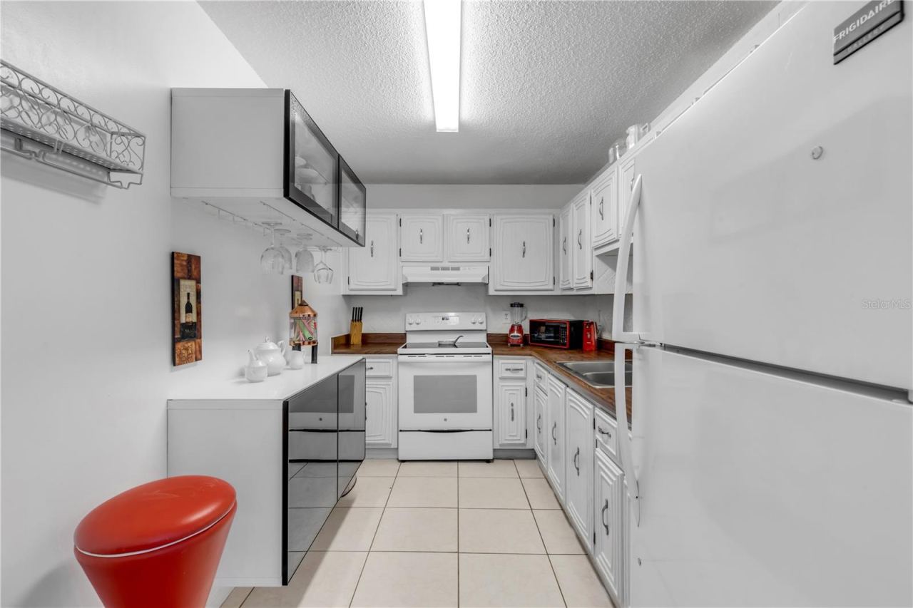 Photo 4 of 2711 N Halifax Ave #372, Daytona Beach, FL 32118