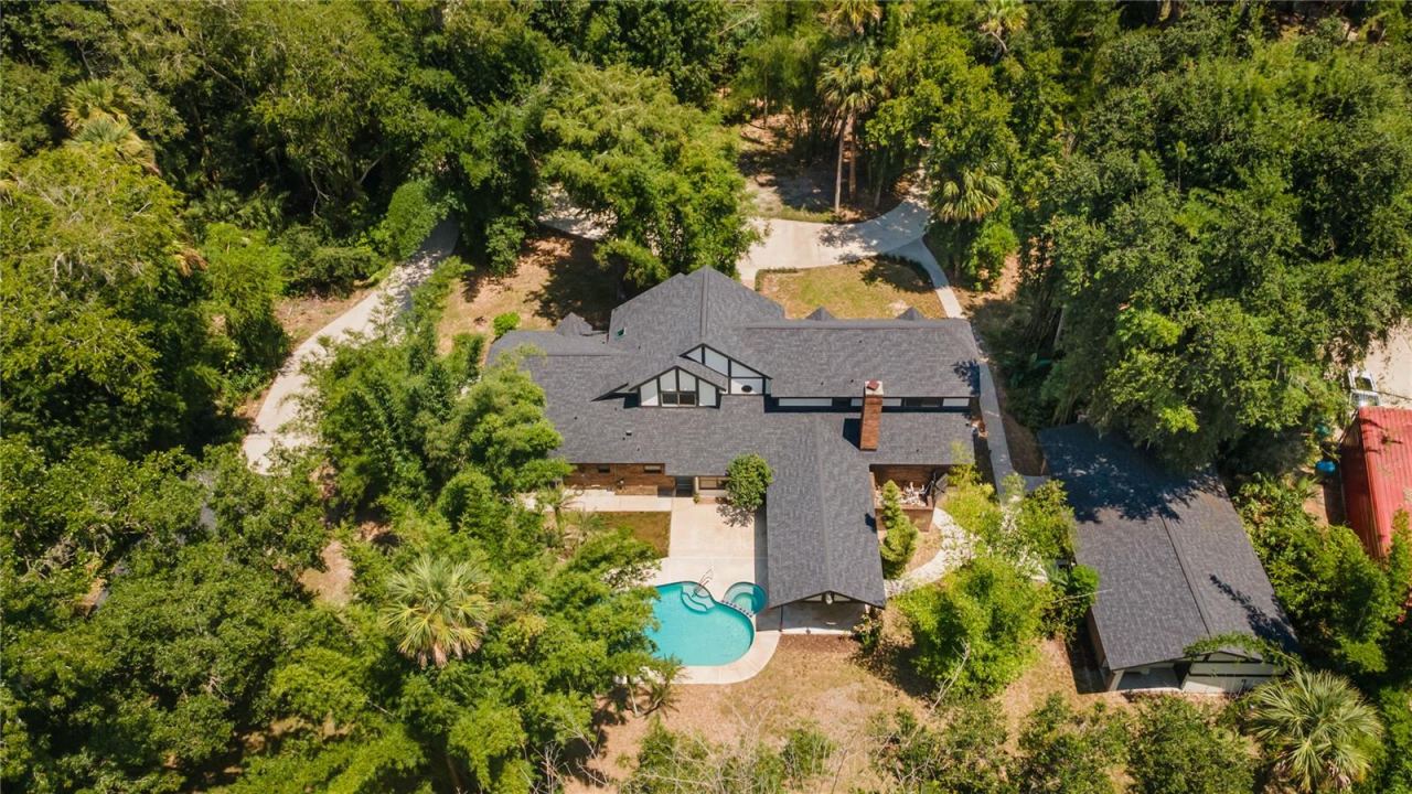 Photo 3 of 706 S Timberlane Dr, New Smyrna Beach, FL 32168