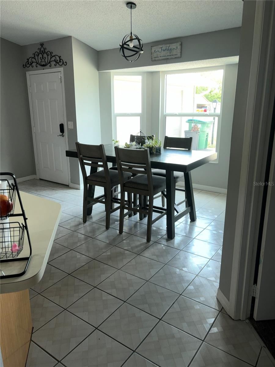 Photo 5 of 1499 Courtland Blvd, Deltona, FL 32738