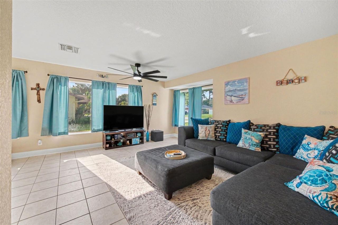 Photo 4 of 3 Clark Ln, Palm Coast, FL 32137