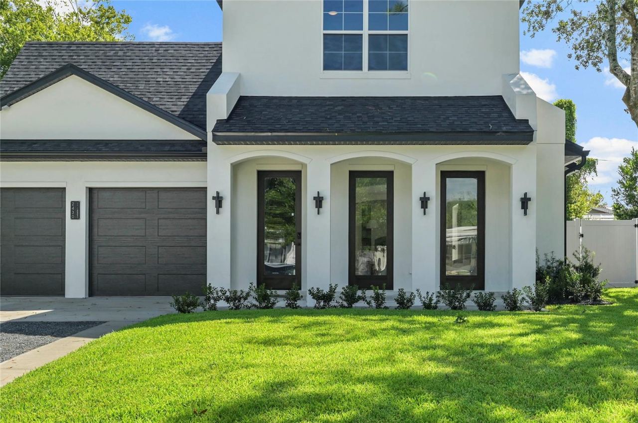 Photo 4 of 2430 Chantilly Ave, Winter Park, FL 32789