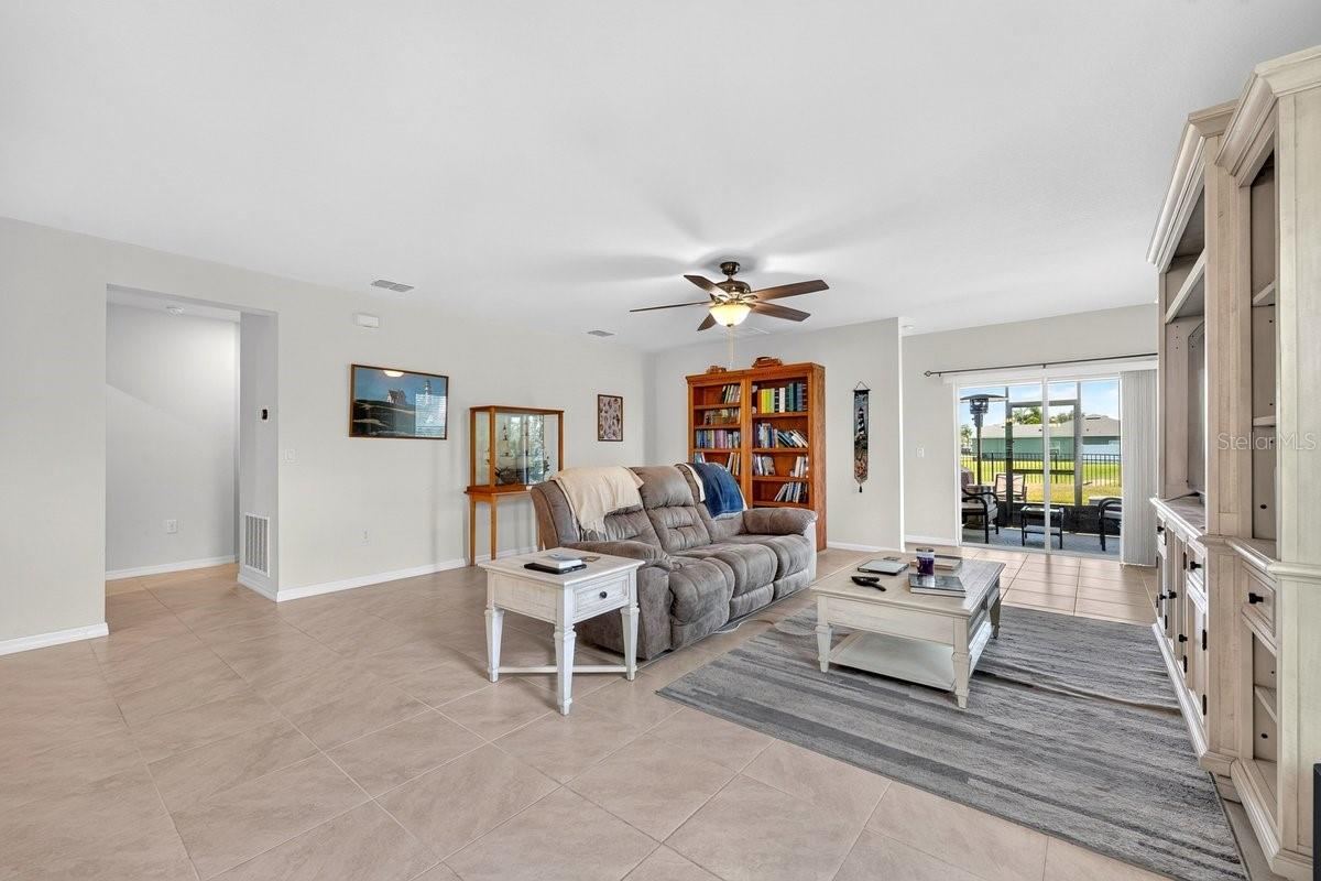 Photo 4 of 5349 Sandpine Haven Ln, Port Orange, FL 32128