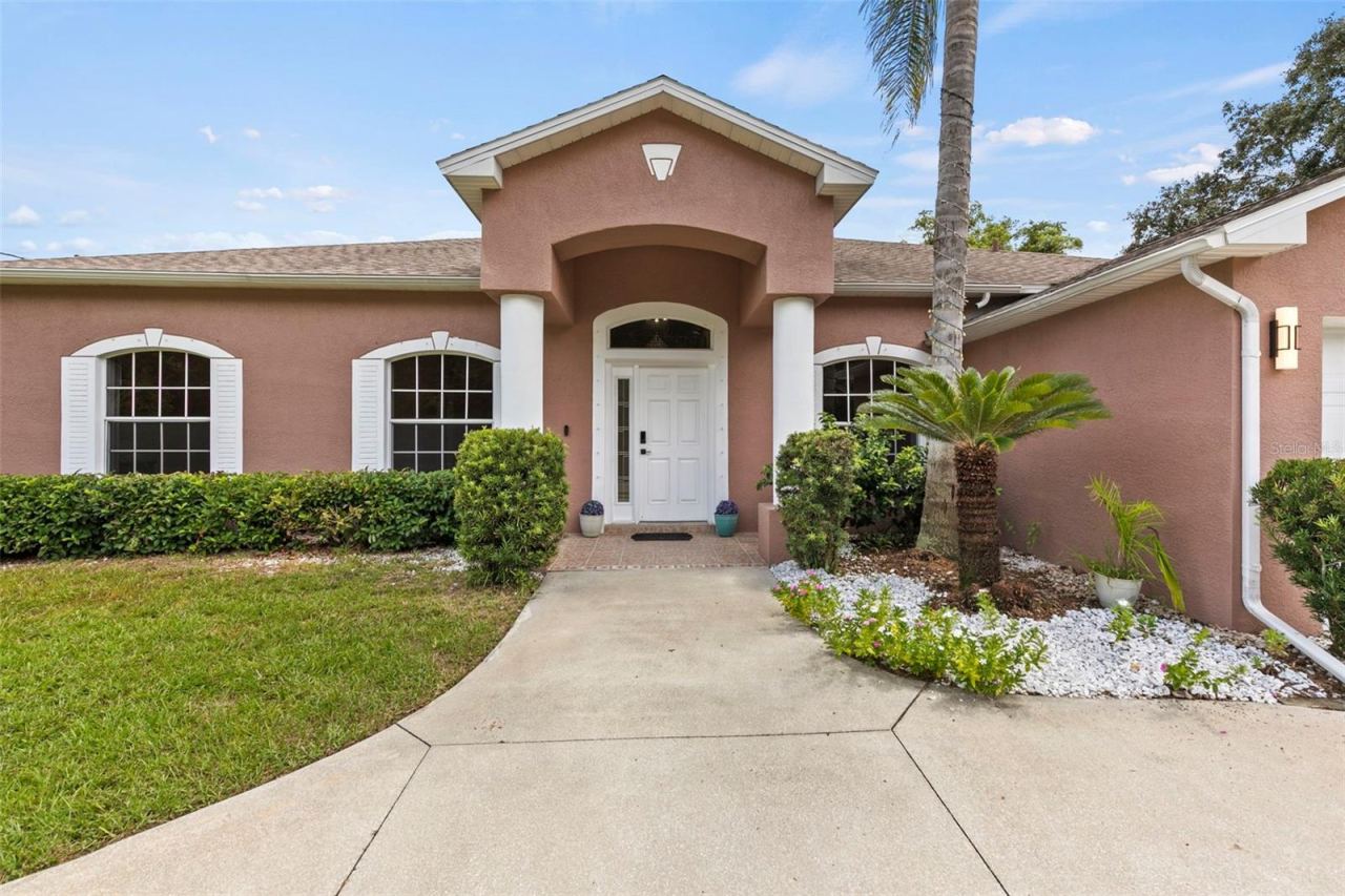 Photo 5 of 44 Furness Pl, Palm Coast, FL 32137