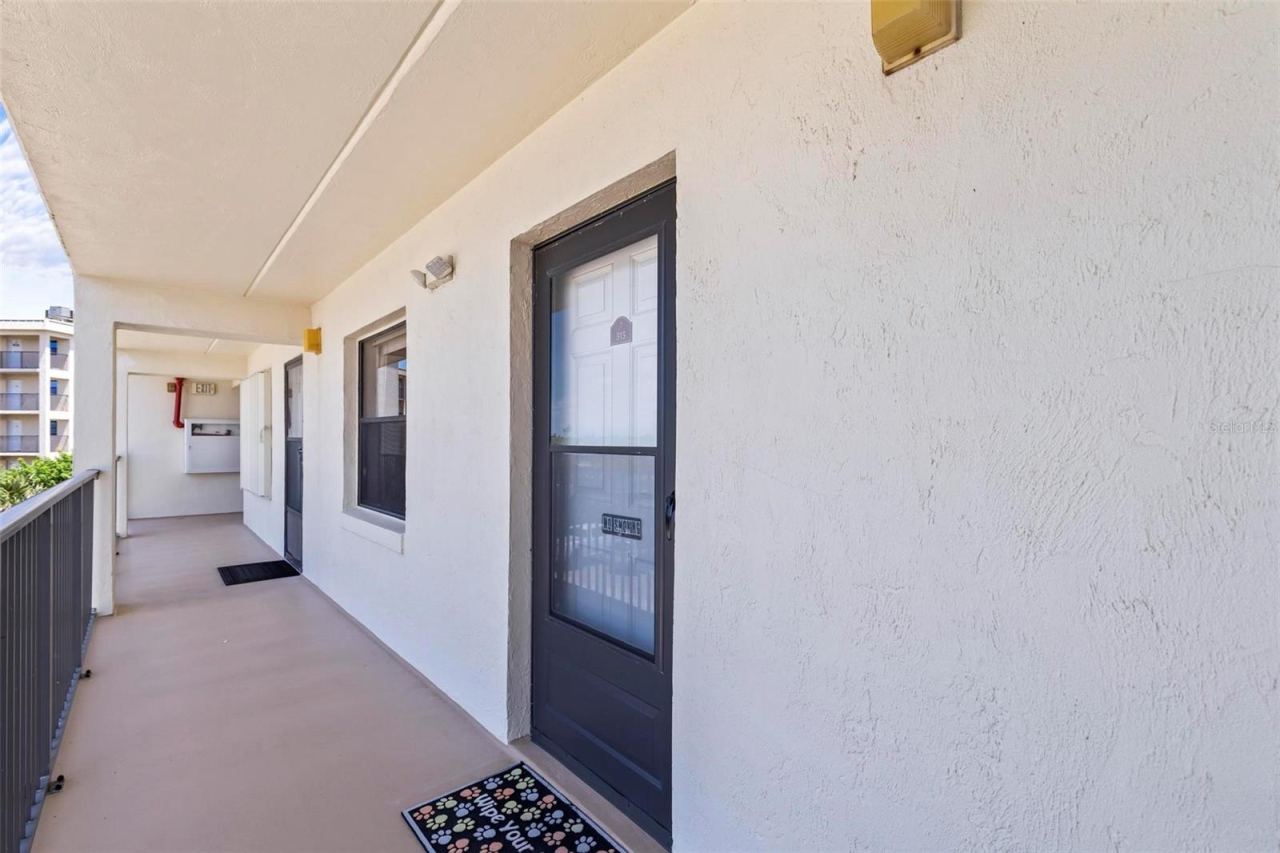 Photo 4 of 2700 Ocean Shore Blvd #315, Ormond Beach, FL 32176