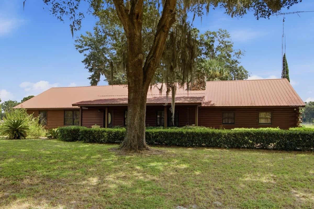Photo 5 of 2259 Brownlee Rd, Seville, FL 32190