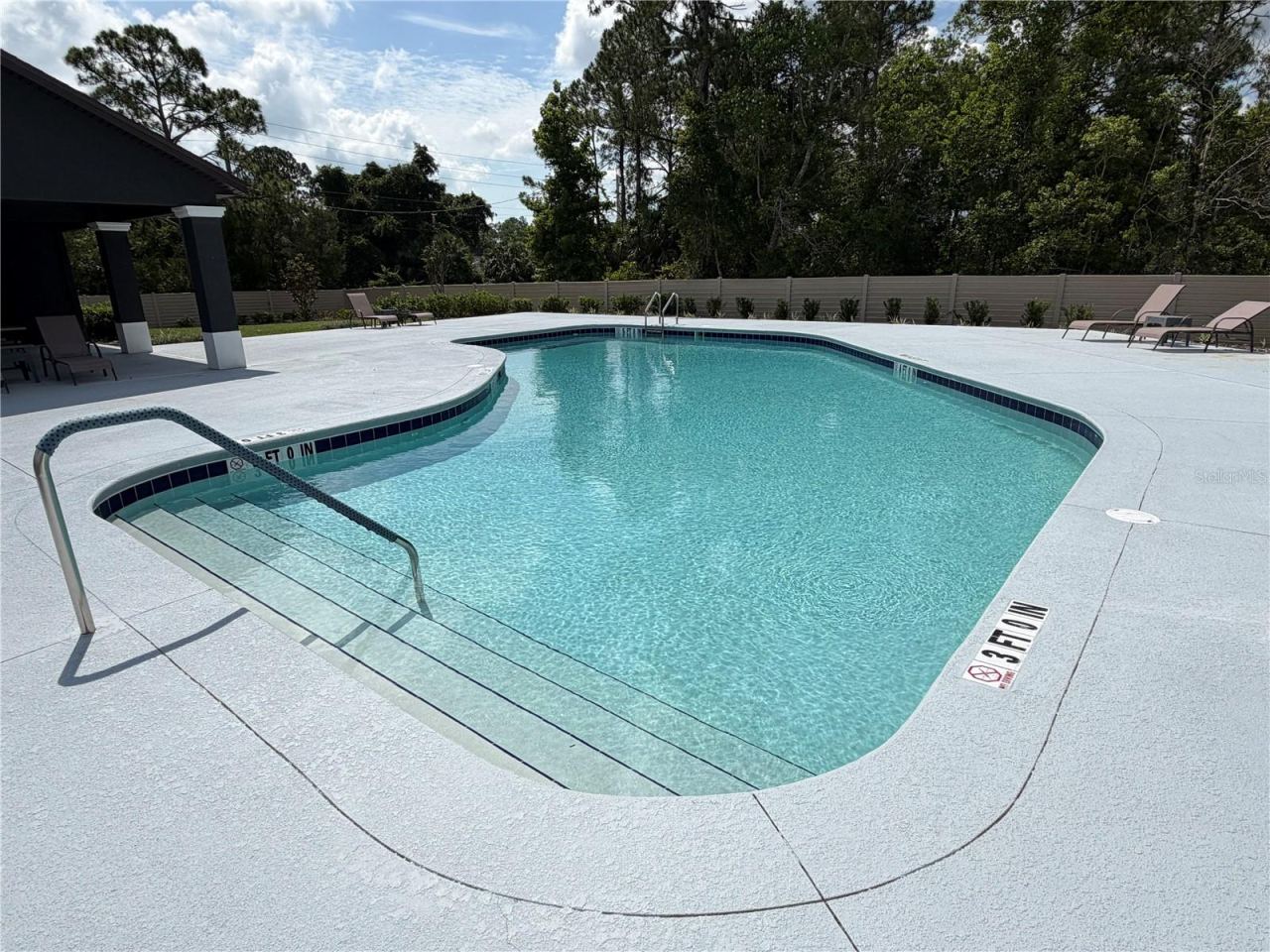 Photo 5 of 34 Green Cir #201, Palm Coast, FL 32164
