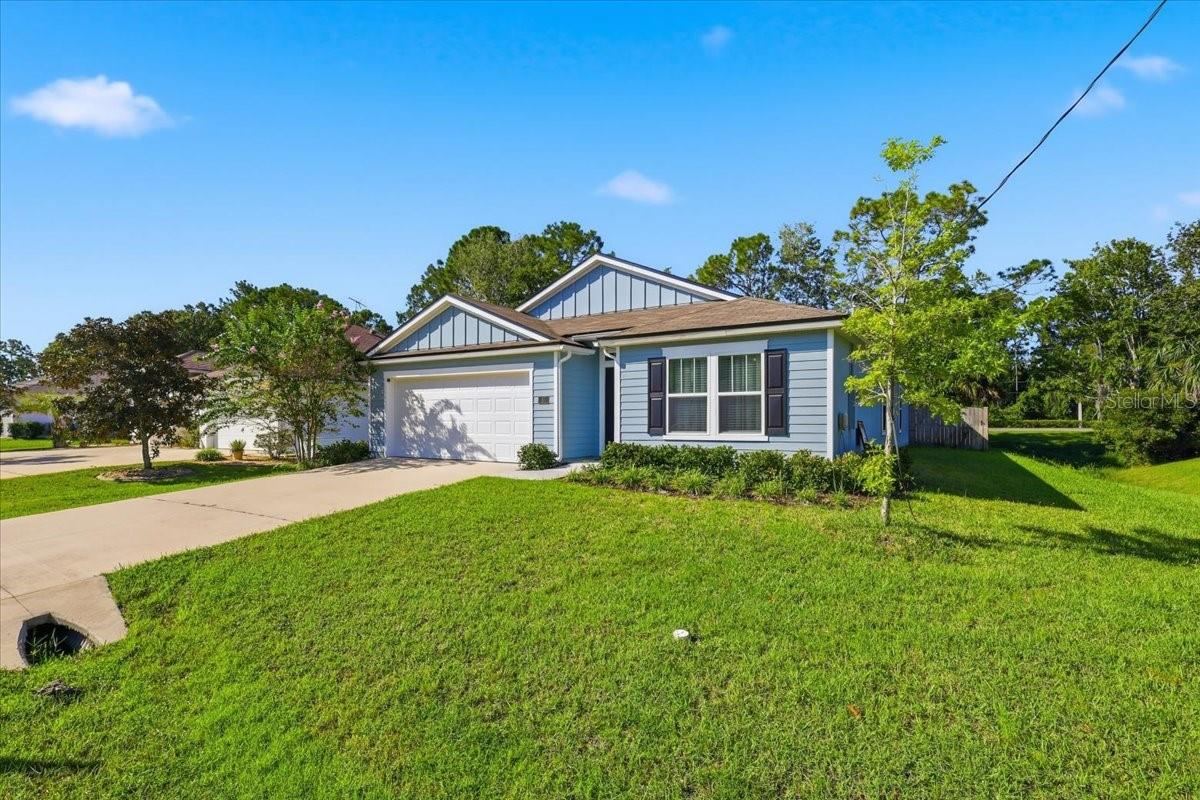 Photo 4 of 35 Putter Dr, Palm Coast, FL 32164