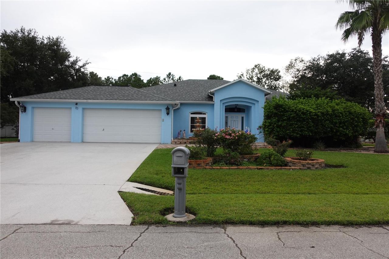 Photo 3 of 85 Lancelot Dr, Palm Coast, FL 32137