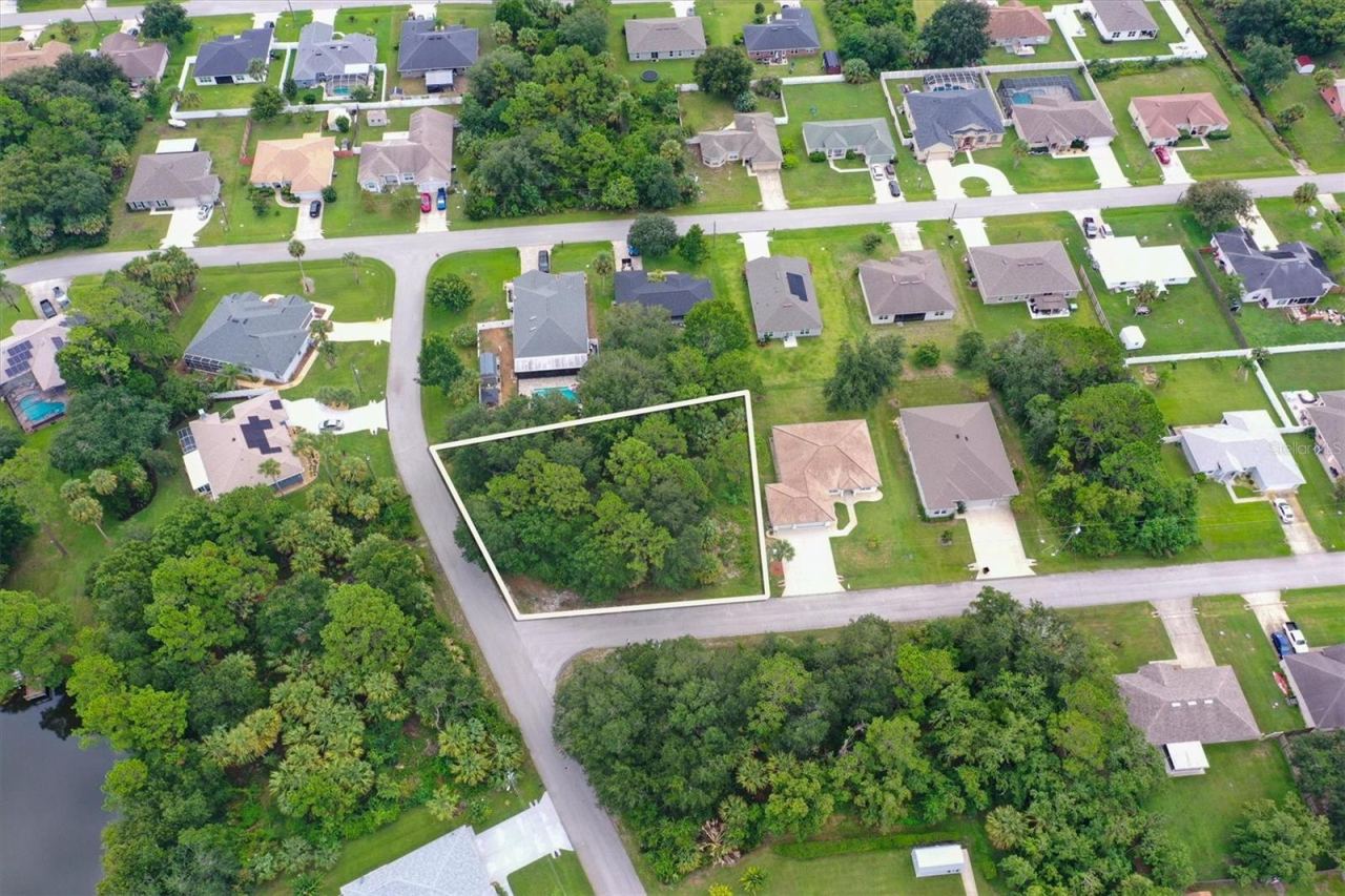 Photo 3 of 22 Lucas Ln, Palm Coast, FL 32137