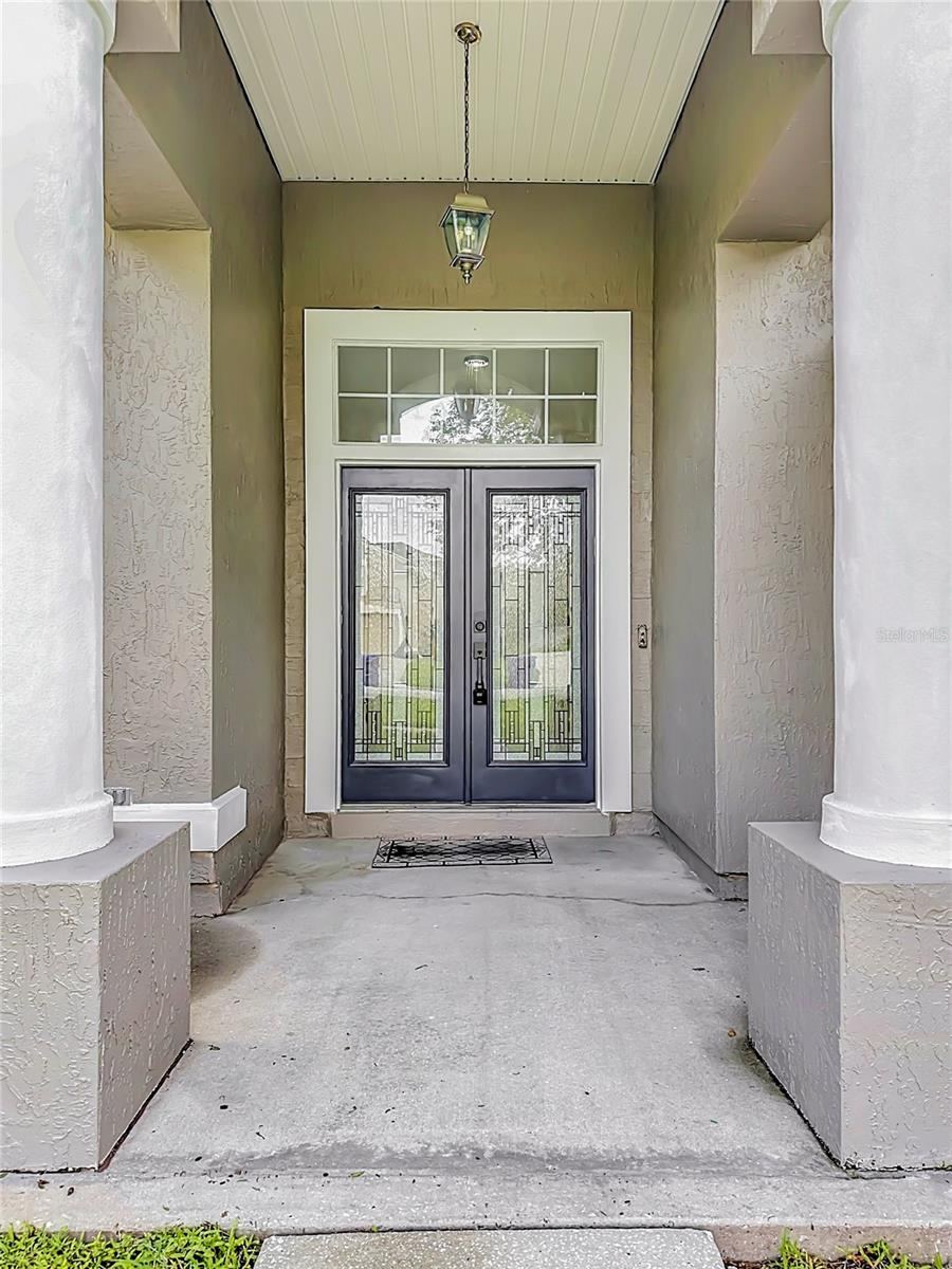 Photo 4 of 420 Twin Oaks Ln, St Johns, FL 32259