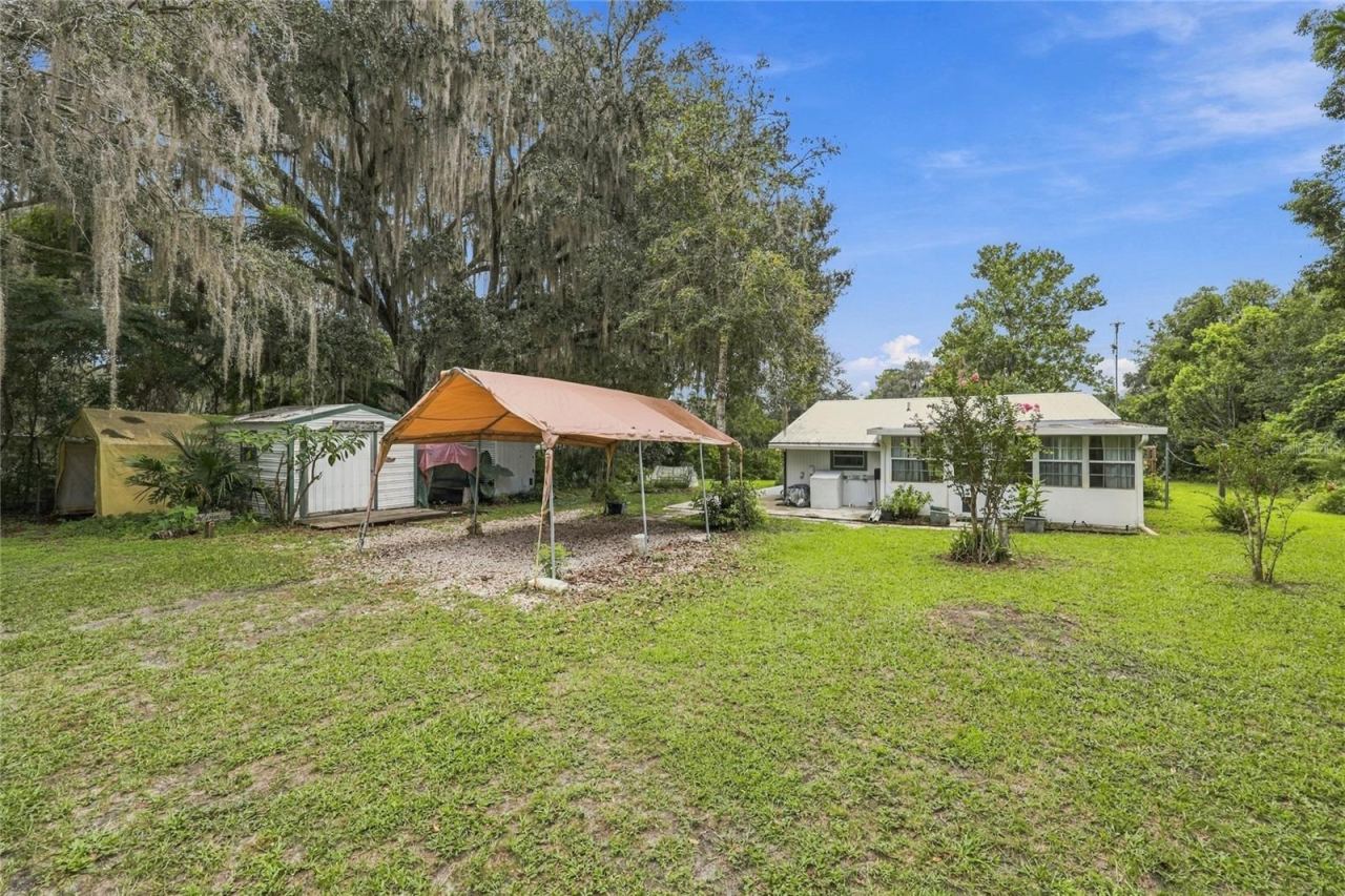 Photo 4 of 7217 Ne 221st St, Melrose, FL 32666