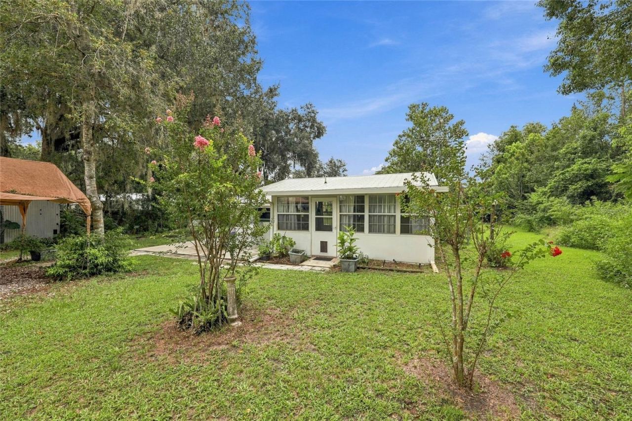 Photo 5 of 7217 Ne 221st St, Melrose, FL 32666