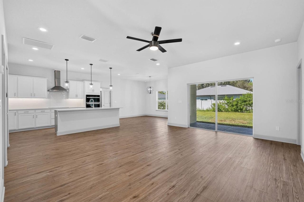 Photo 5 of 362 Oliver Dr, New Smyrna Beach, FL 32168