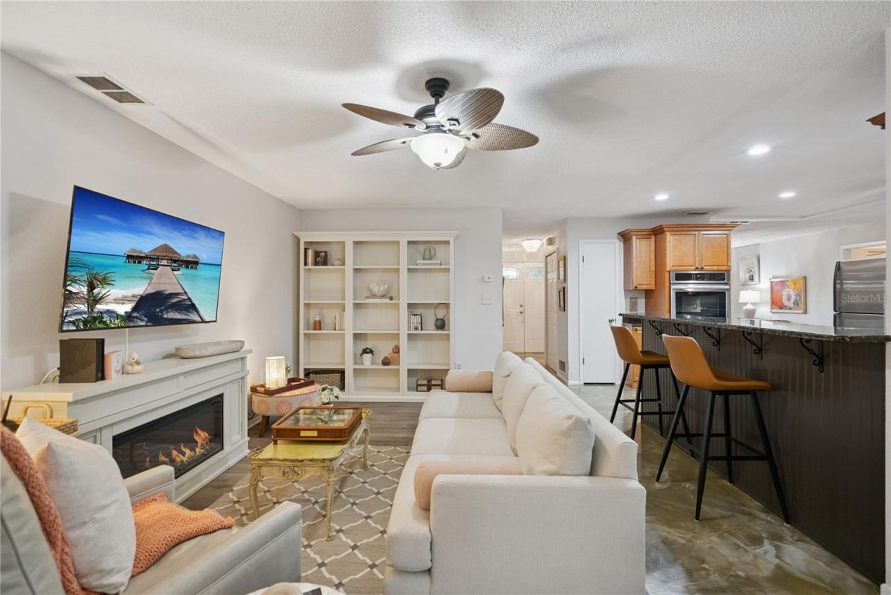 Photo 3 of 3020 Nicholson Dr, Winter Park, FL 32792