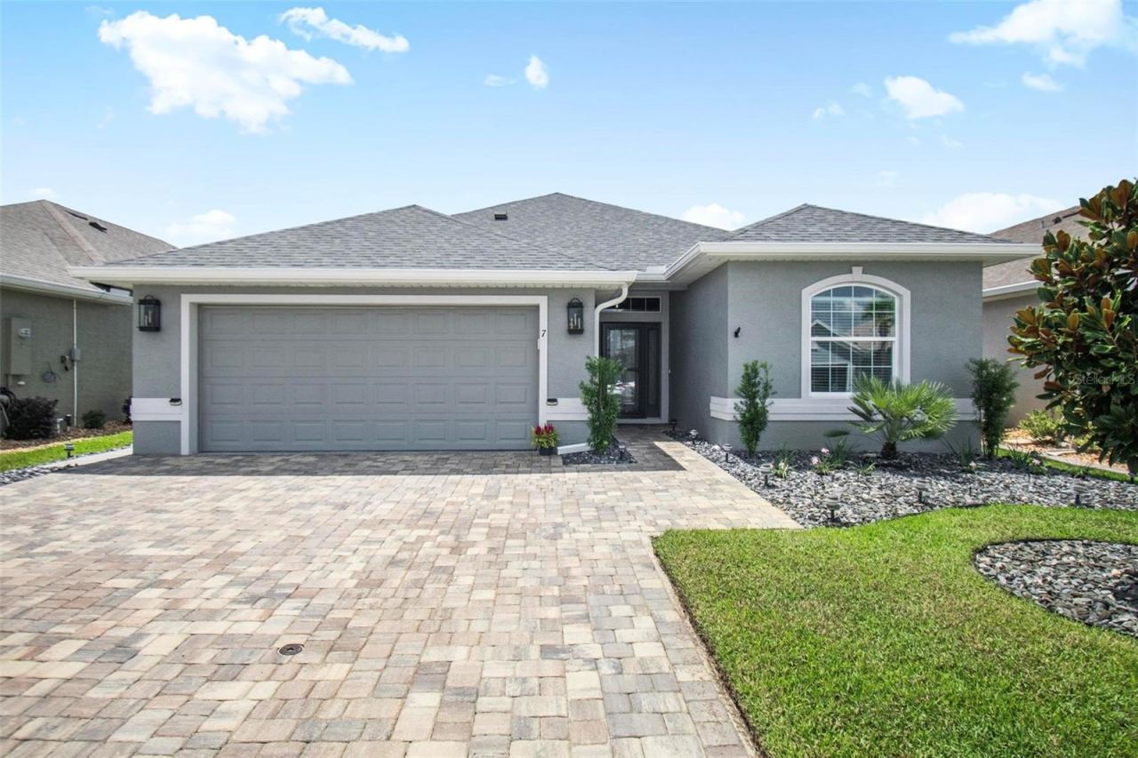 Photo 2 of 7 Tideway Trl, Palm Coast, FL 32137