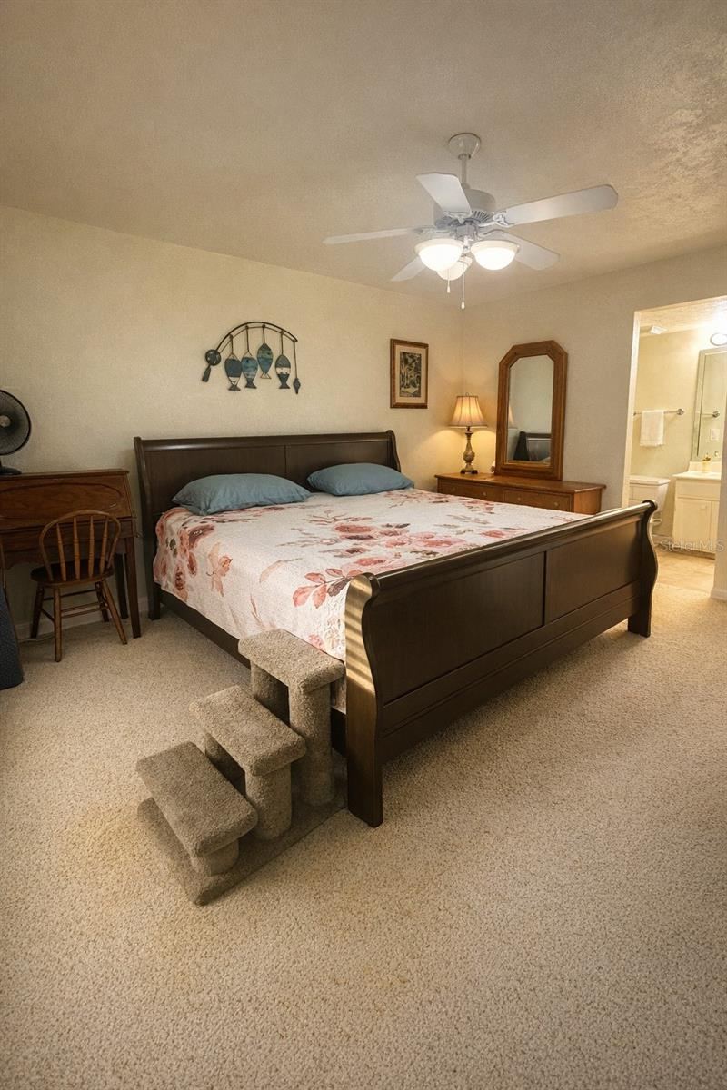 Photo 5 of 1640 Juno Trl #103f, Astor, FL 32102