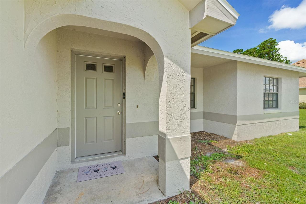 Photo 2 of 14 Ballard Ln, Palm Coast, FL 32137