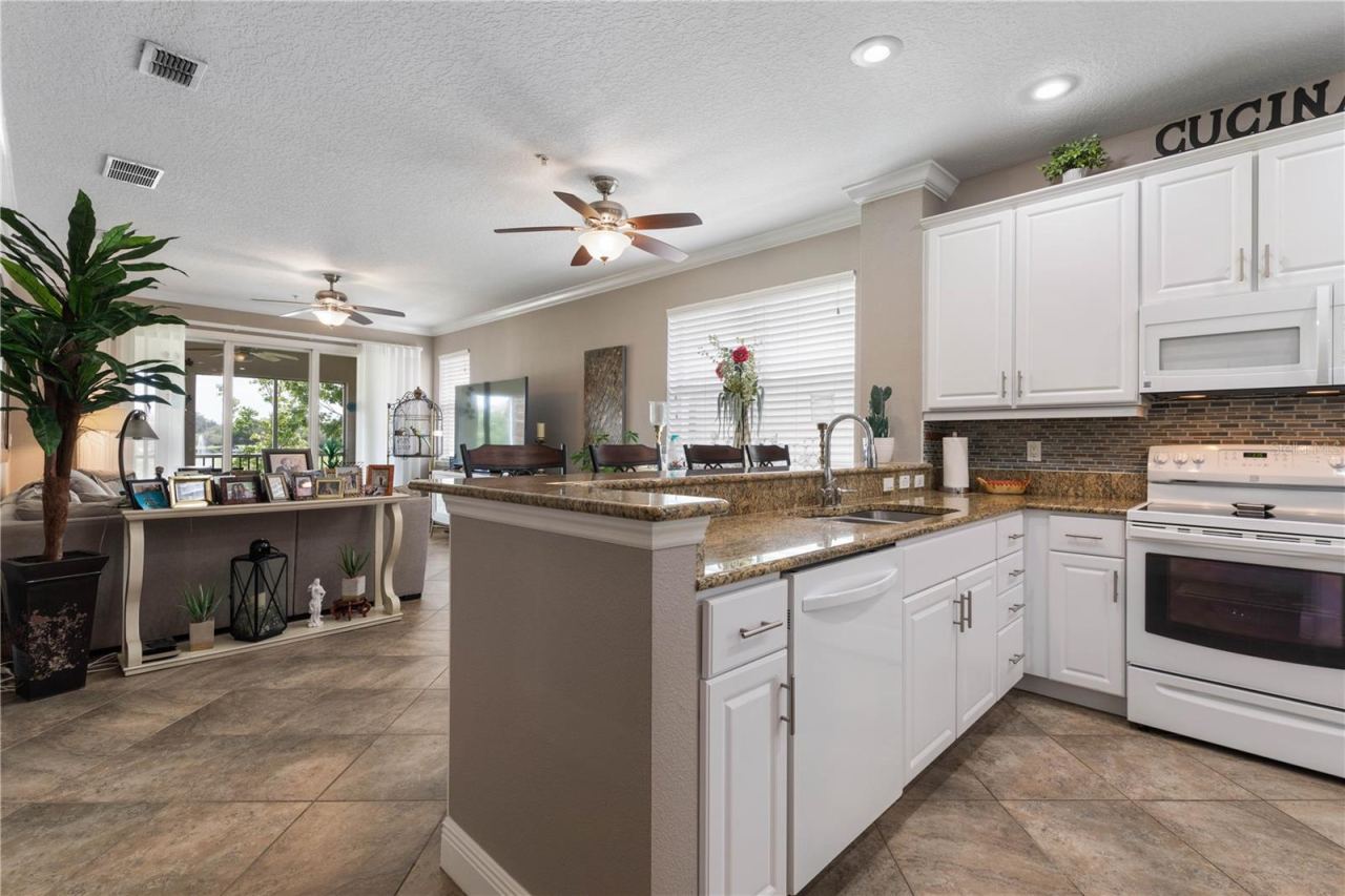 Photo 3 of 65 Riverview Bnd S #1724, Palm Coast, FL 32137