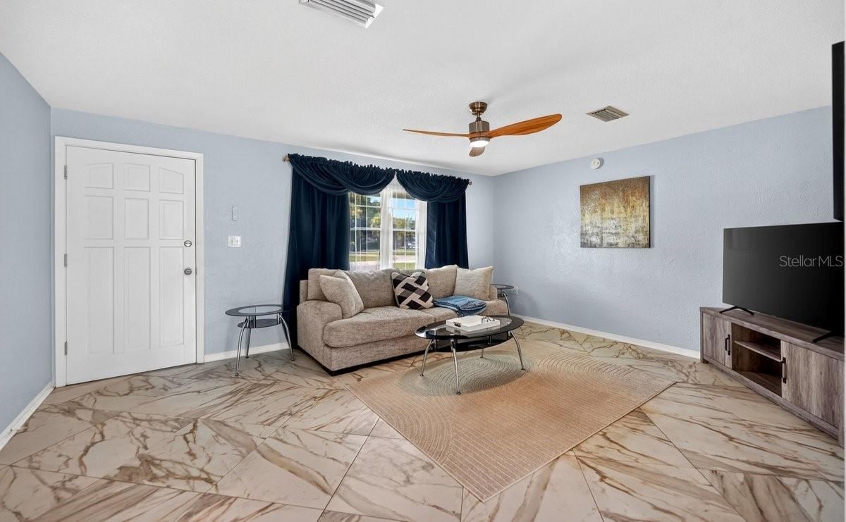 Photo 4 of 999 16th St, Edgewater, FL 32132