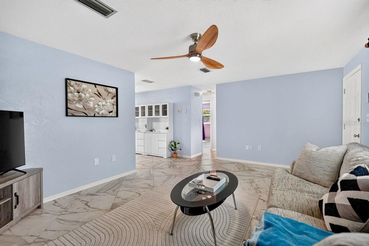 Photo 5 of 999 16th St, Edgewater, FL 32132