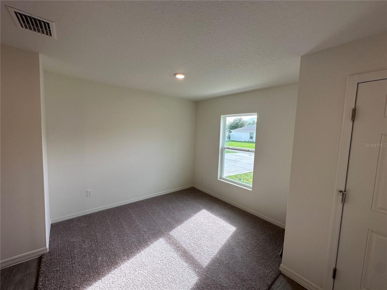 Photo 2 of 7 Reidsville Dr, Palm Coast, FL 32164