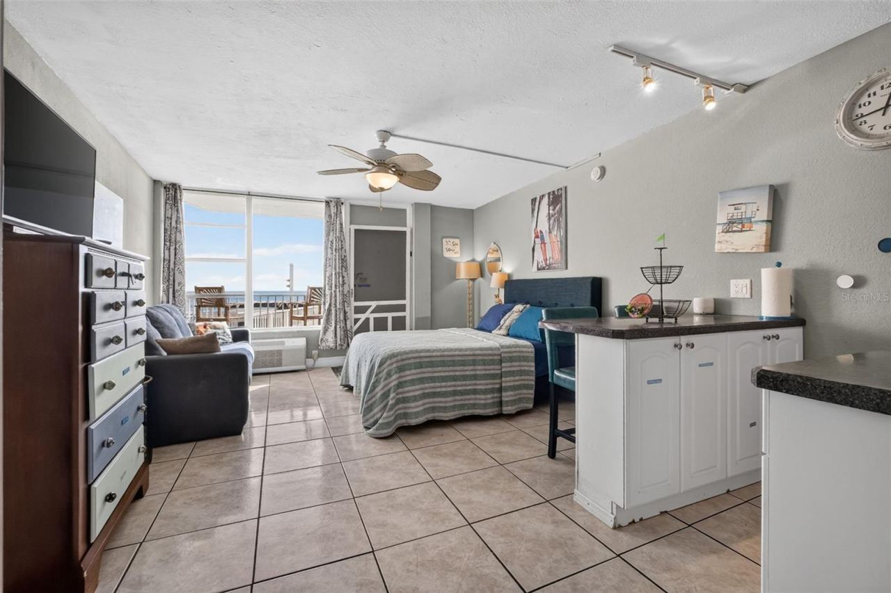 Photo 5 of 800 N Atlantic Ave #201, Daytona Beach, FL 32118