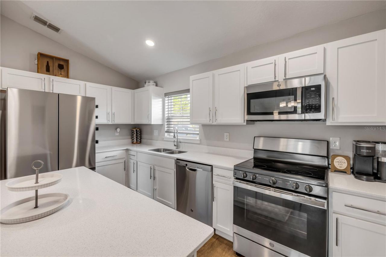 Photo 5 of 29 Rocking Horse Dr, Palm Coast, FL 32164