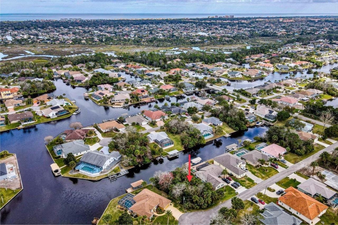 Photo 5 of 16 Crandon Ct, Palm Coast, FL 32137