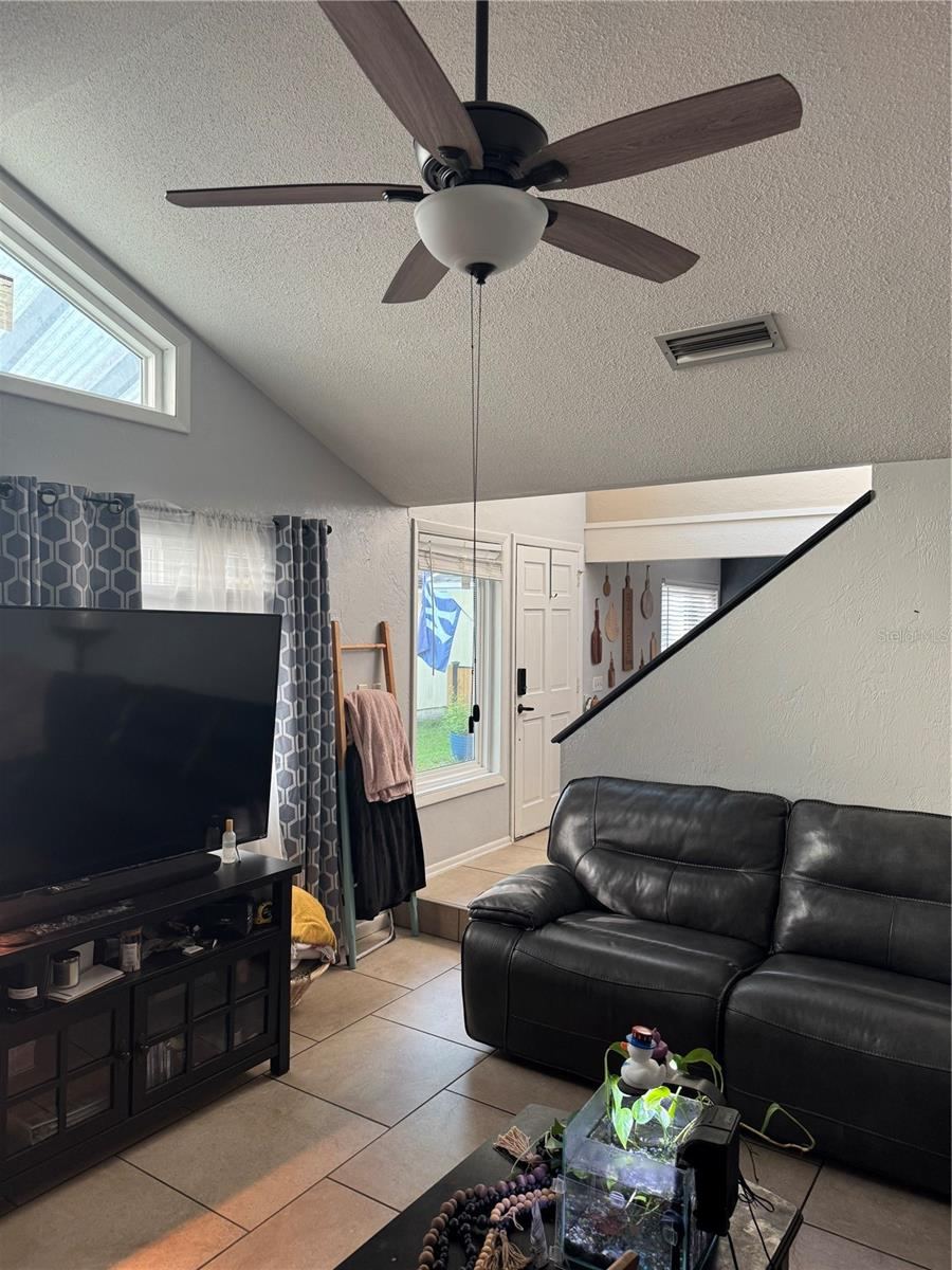 Photo 5 of 23 Waterford Ct, Ormond Beach, FL 32174