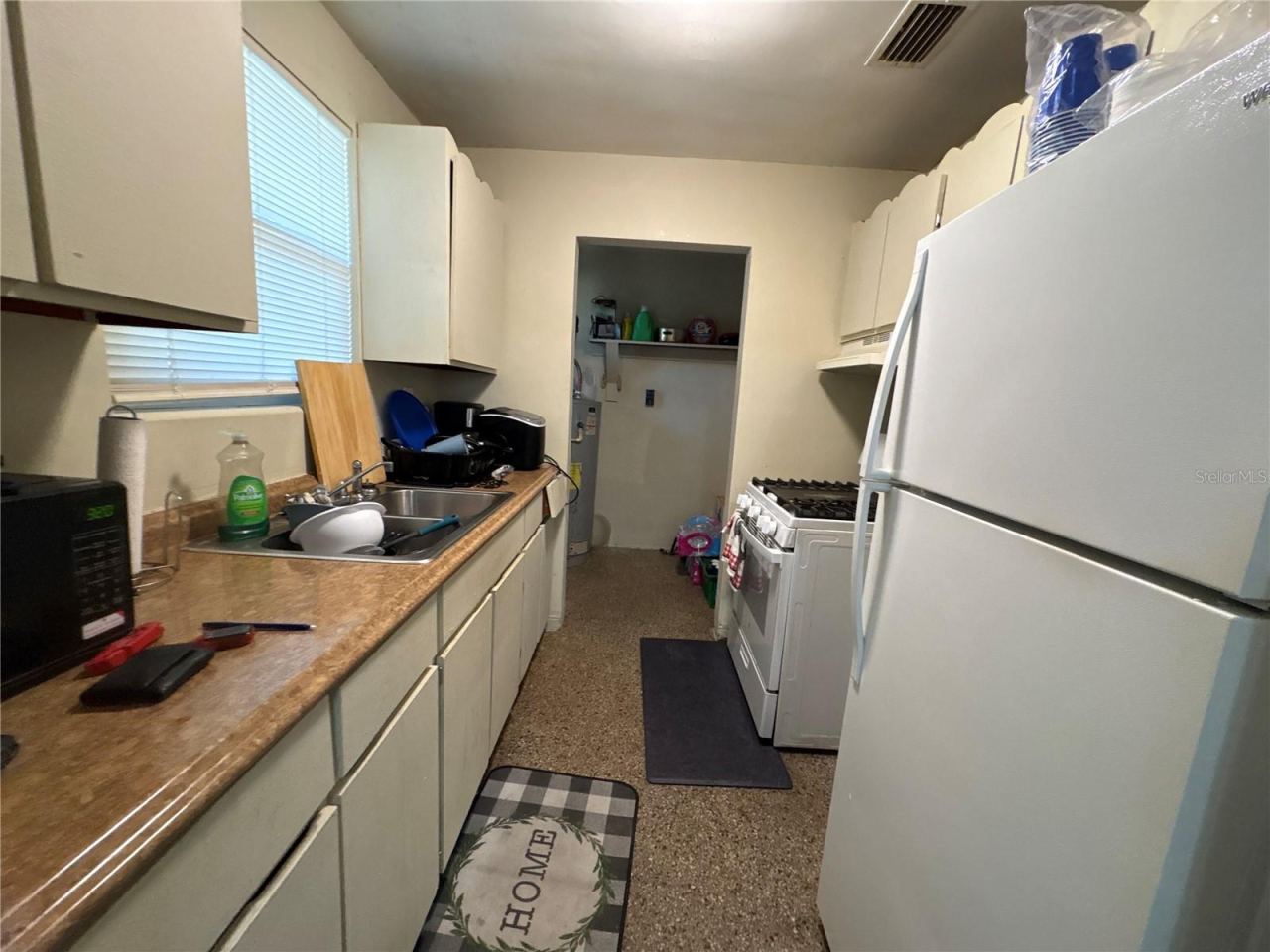 Photo 5 of 532 S Caroline St, Daytona Beach, FL 32114