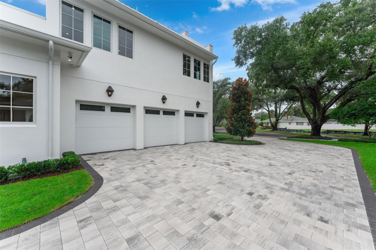 Photo 3 of 3207 Middlesex Rd, Orlando, FL 32803