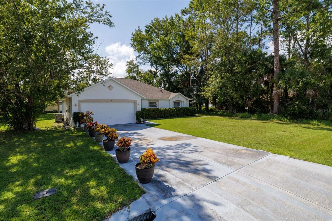 Photo 2 of 8 Pine Bush Ln, Palm Coast, FL 32164