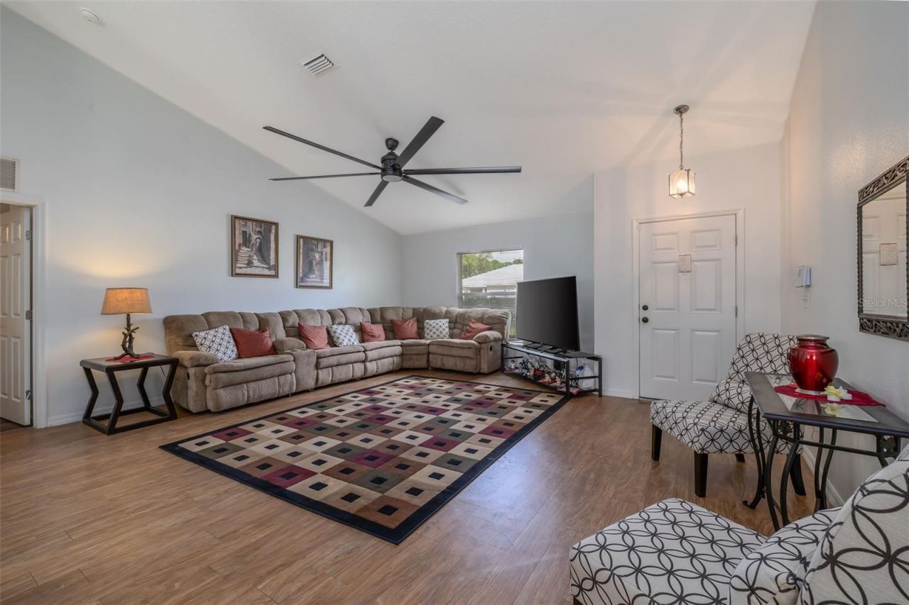 Photo 5 of 8 Pine Bush Ln, Palm Coast, FL 32164