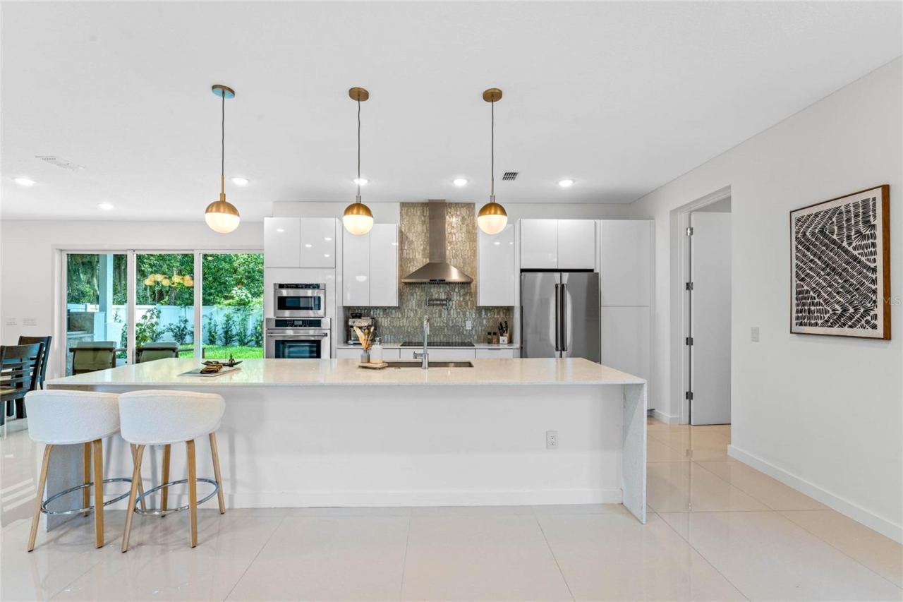 Photo 2 of 1320 Orchid Ave, Winter Park, FL 32789