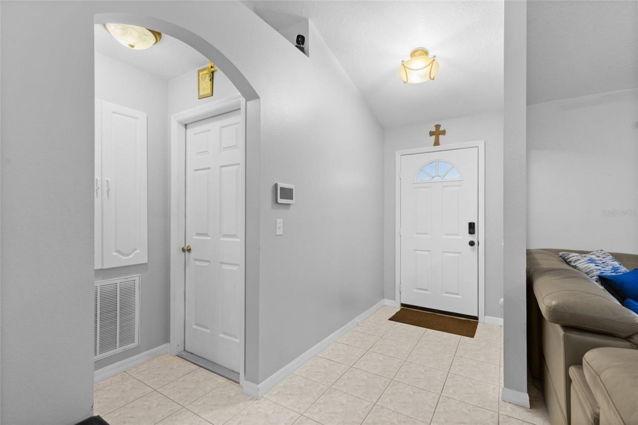 Photo 4 of 2440 Ainsworth Ave, Deltona, FL 32738