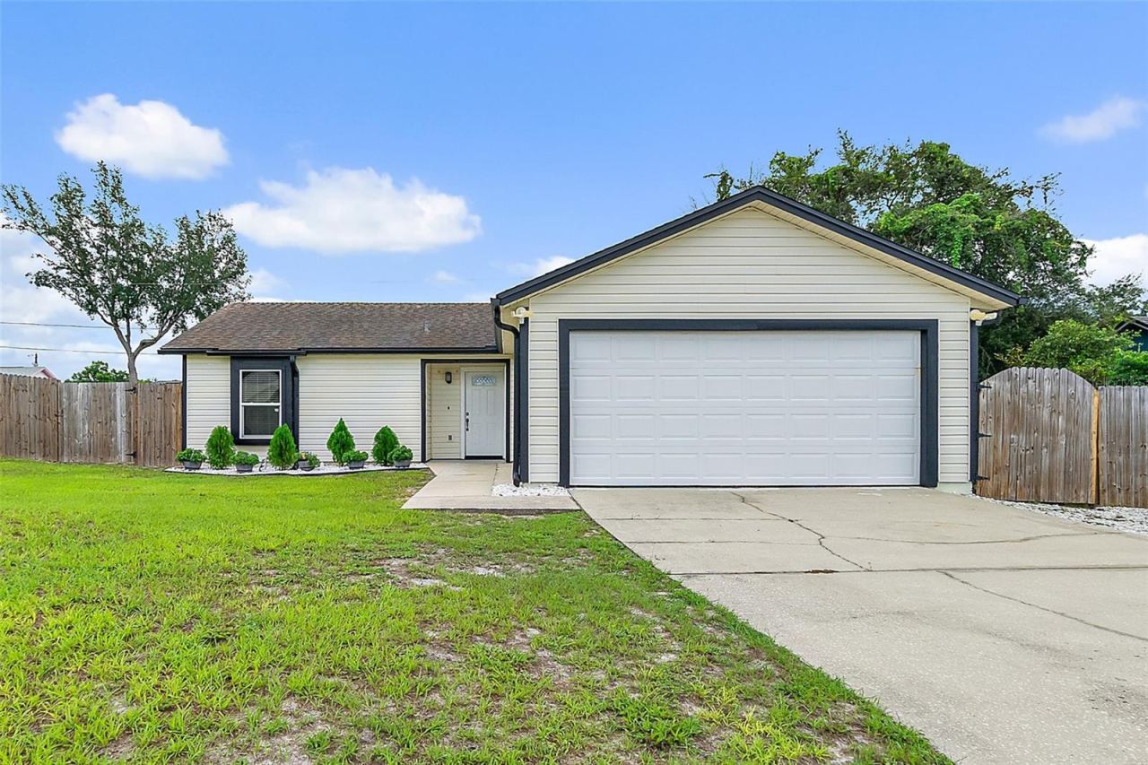 769 Coleman Ave, Deltona, FL 32725
