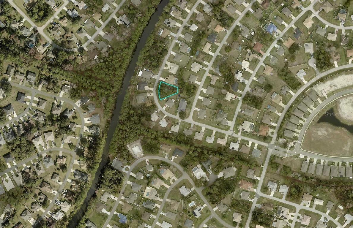Photo 3 of 18 President Ln, Palm Coast, FL 32164