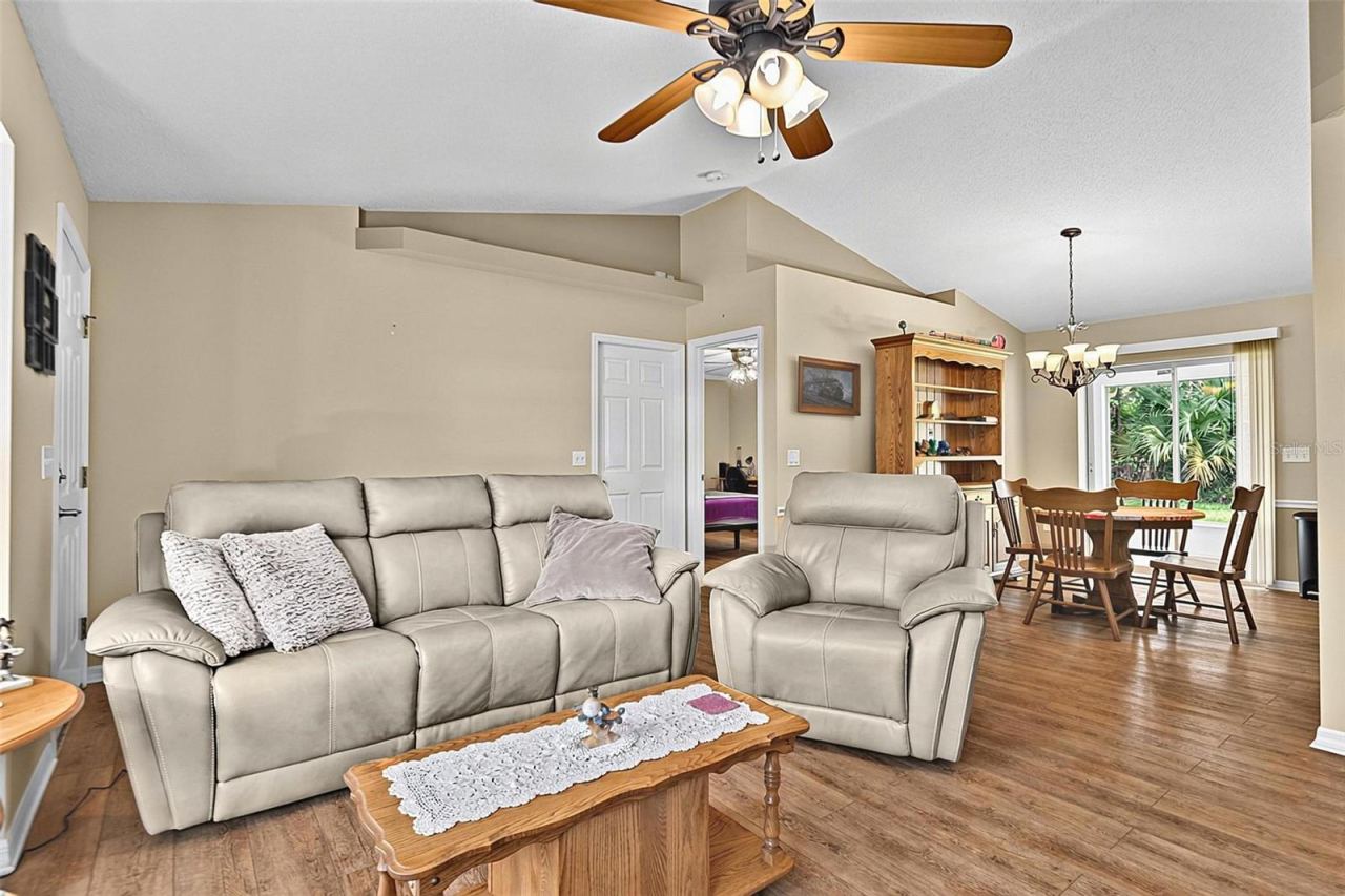 Photo 4 of 98 Smith Trl, Palm Coast, FL 32164