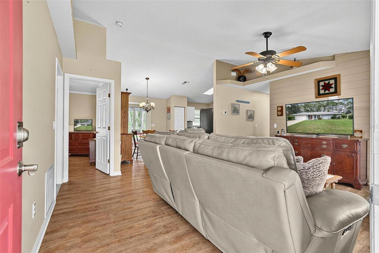 Photo 5 of 98 Smith Trl, Palm Coast, FL 32164