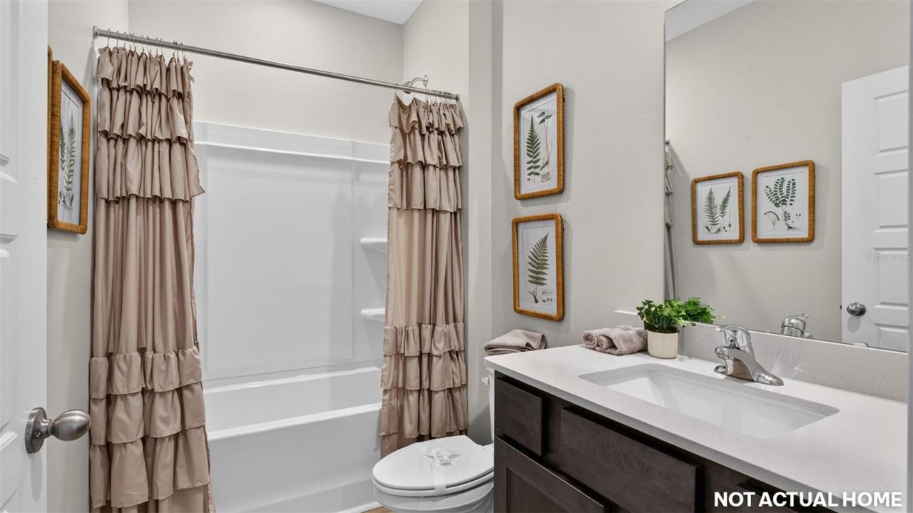 Photo 4 of 233 Hawthorn Ave, Palm Coast, FL 32164